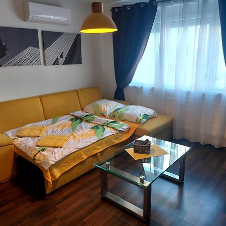 Apartman Katty Bratislava Exterior photo