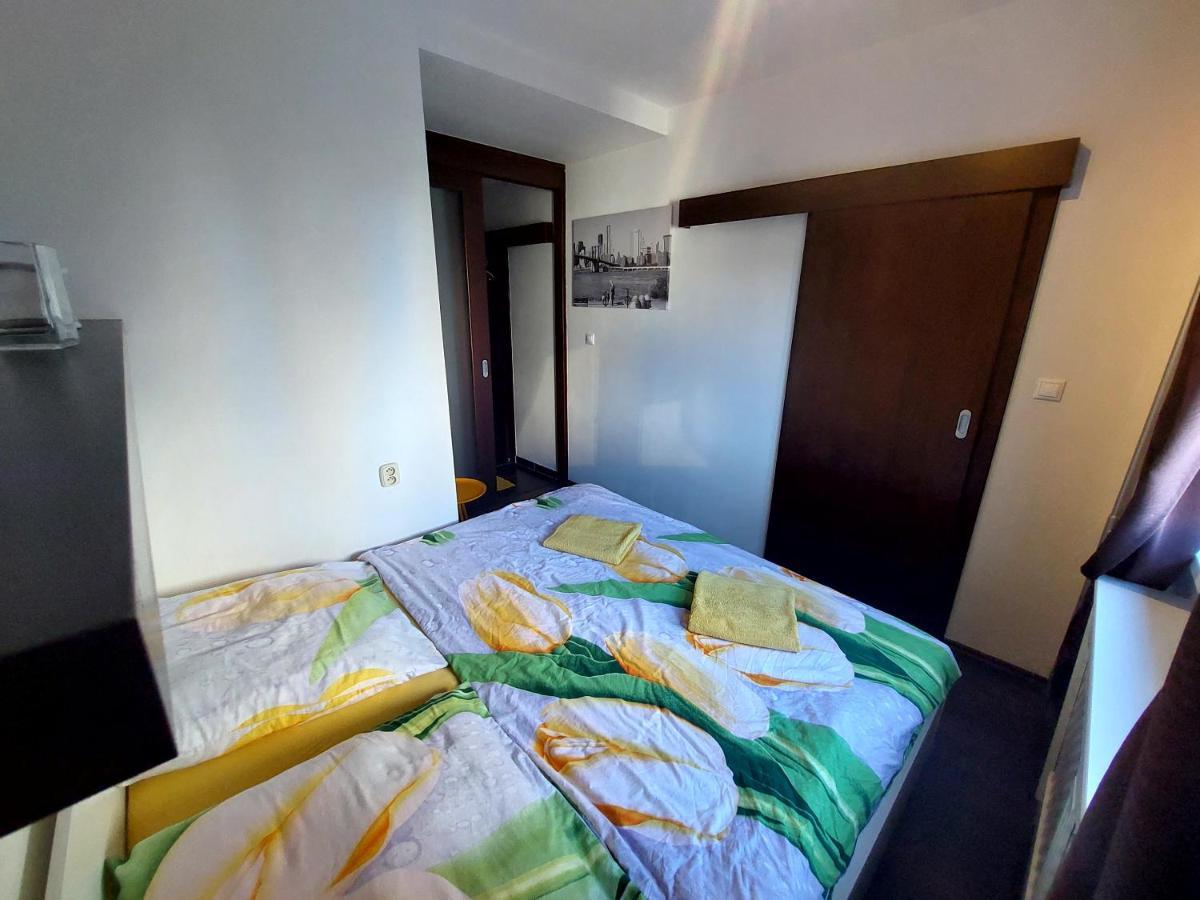Apartman Katty Bratislava Exterior photo